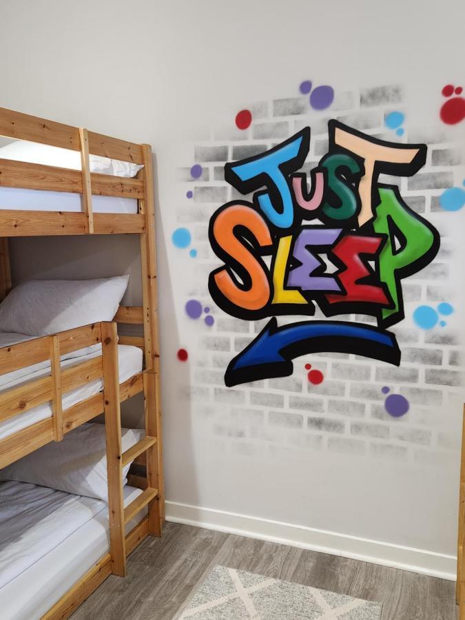 Just Sleep Hostel EDI Kültér fotó